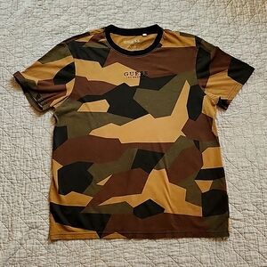 Guess TShirt Mens XL